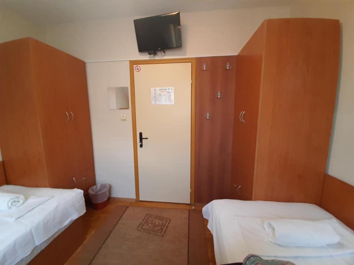 Guest House Diel Veliko Tărnovo Esterno foto