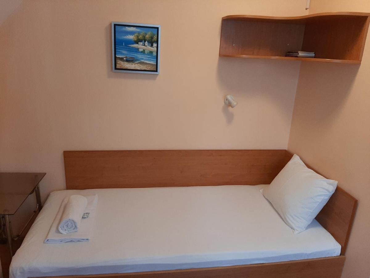 Guest House Diel Veliko Tărnovo Esterno foto