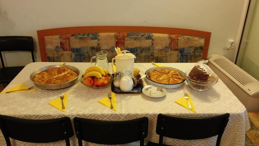 Guest House Diel Veliko Tărnovo Esterno foto